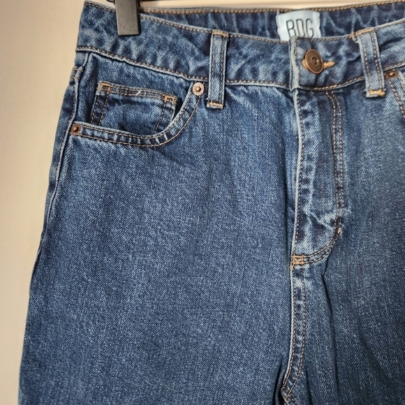BDG | Pax High Rise Straight Leg Raw Hem Dark Wash Jeans - Size 26 - Picture 4 of 12